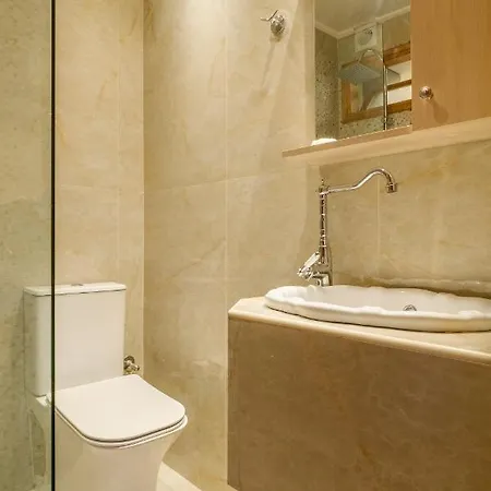 Апартаменты Corfu Old Town Apartment, Marina Nymfes *